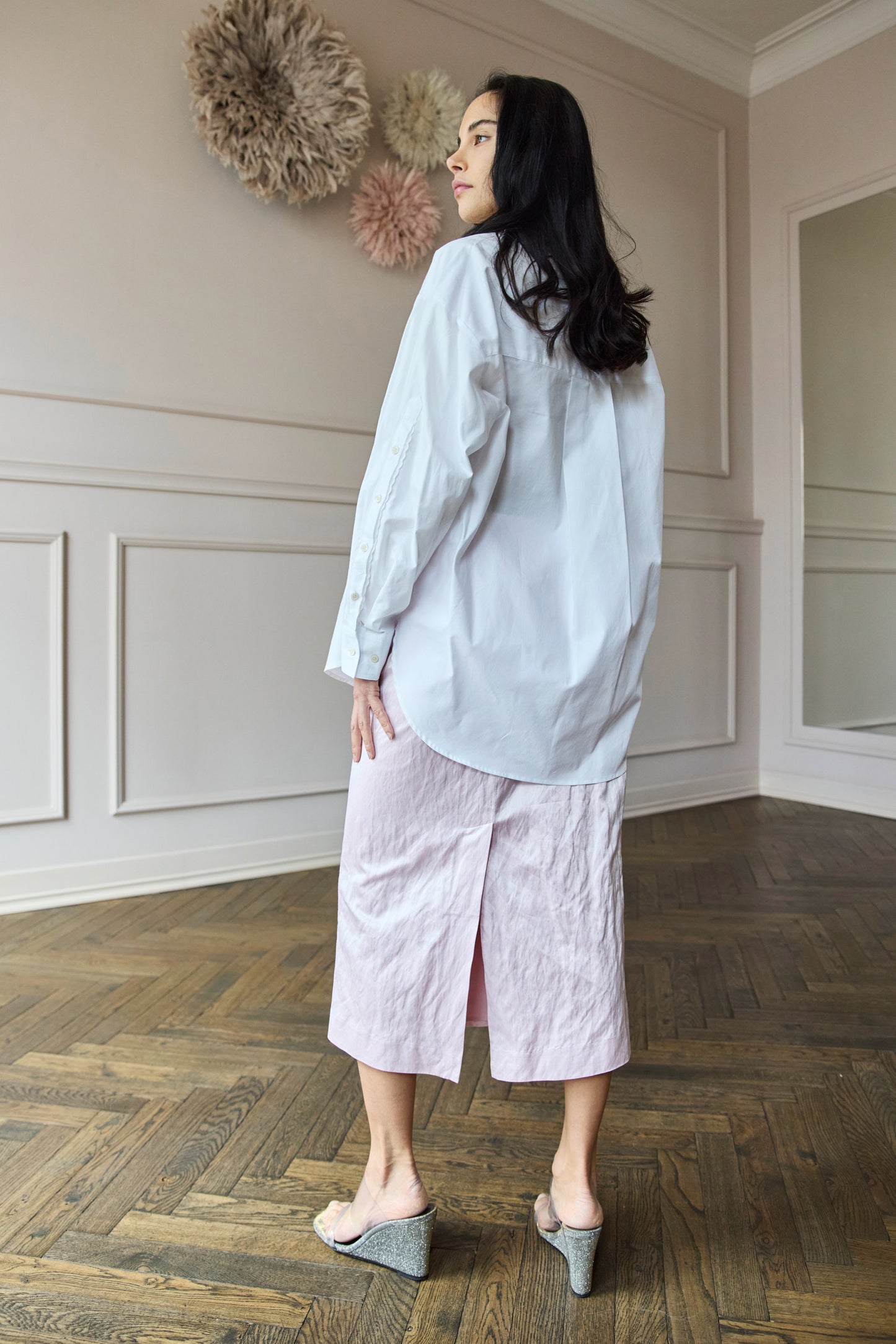 
                  
                    Scallop Shirt White
                  
                