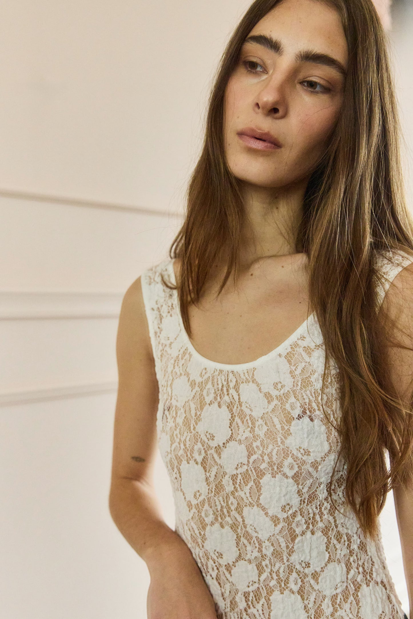 
                  
                    Kirsten Body White
                  
                