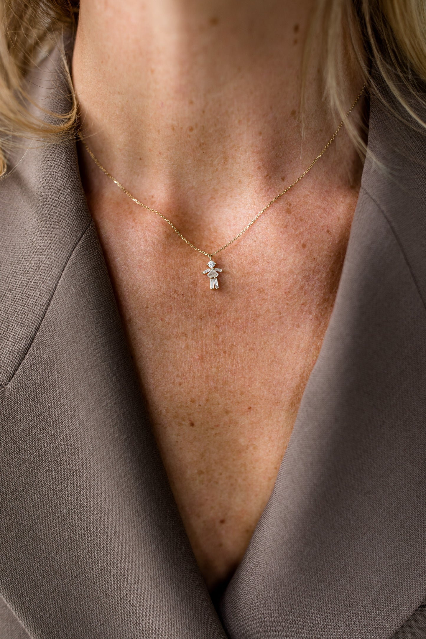 April-First-Berlin-Fine-Jewelry-18K-Gold-Little-Ones-Girl-Necklace