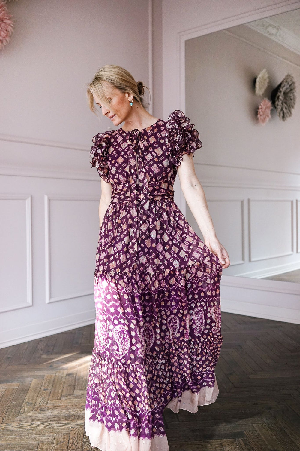 April First Berlin | Rent A Dress | Ulla Johnson | Umbra Silk Dress Plum APRIL FIRST April First Berlin | Rent A Dress | Ulla Johnson | Umbra Silk Dress Plum APRIL FIRST