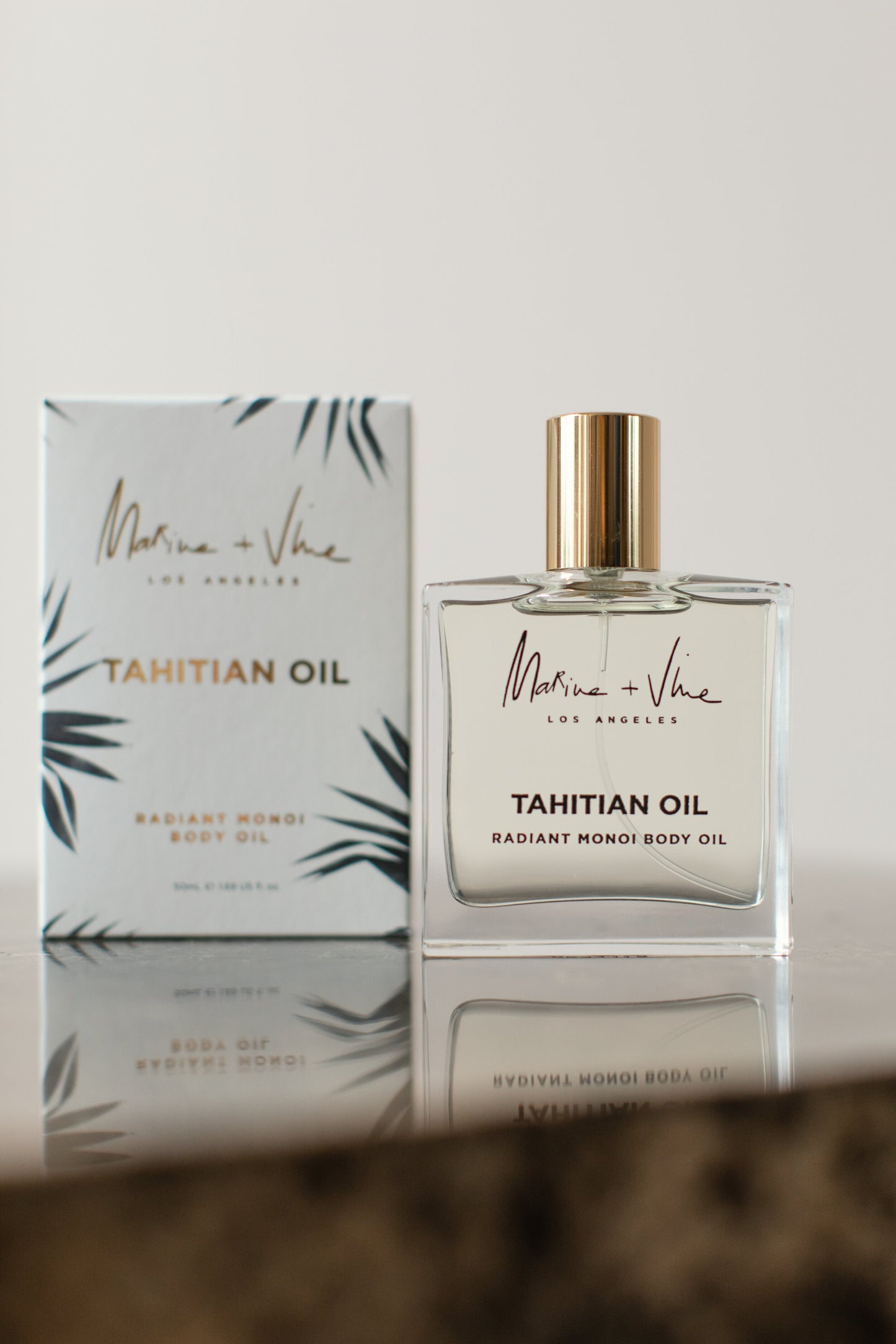 
                  
                    April-First-Berlin-Marine-Vine-Tahitian-Parfum-Oil
                  
                