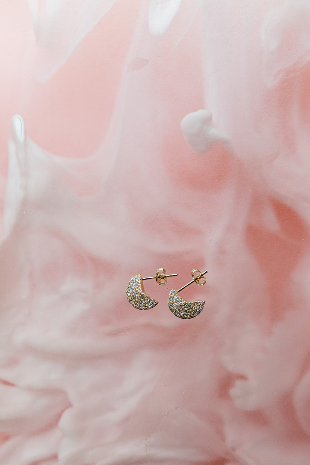 April-First-Berlin-Fine-Jewelry-14k-Gold-Diamond-Dome-Earrings